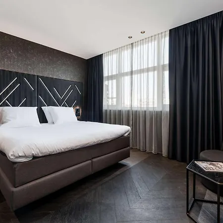Hotell Le Marin - Handwritten Collection