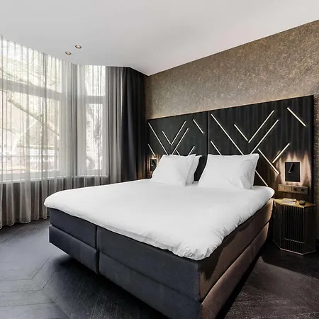 Hotell Le Marin - Handwritten Collection